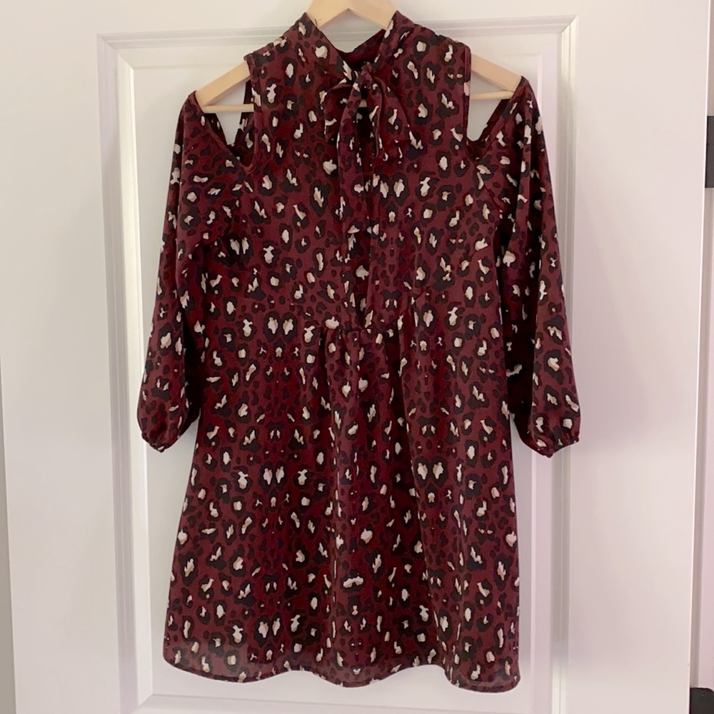 Leopard Print Blouse 🐆 - Picture 3 of 3